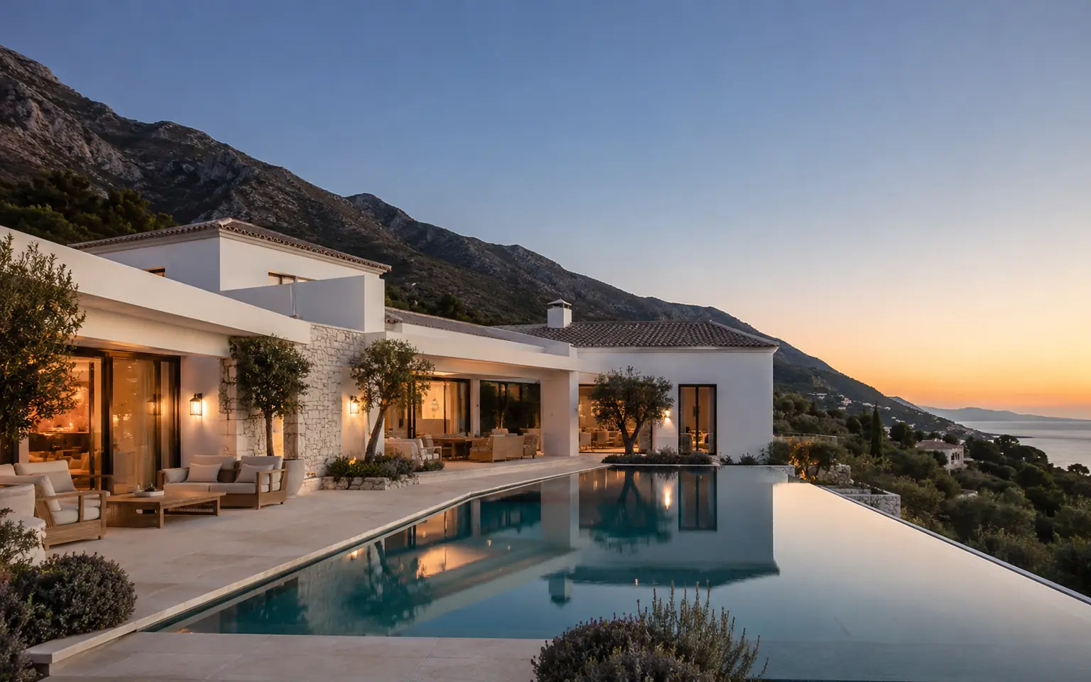 Contemporary Mediterranean villa with infinity pool overlooking the coast near Marbella